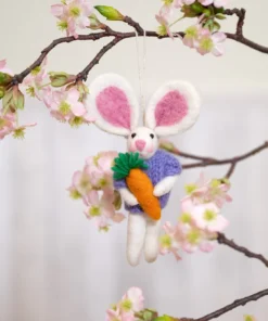 Hanger haasje met Wortel Lila