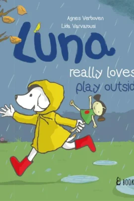 Lunareally loves to play outside!