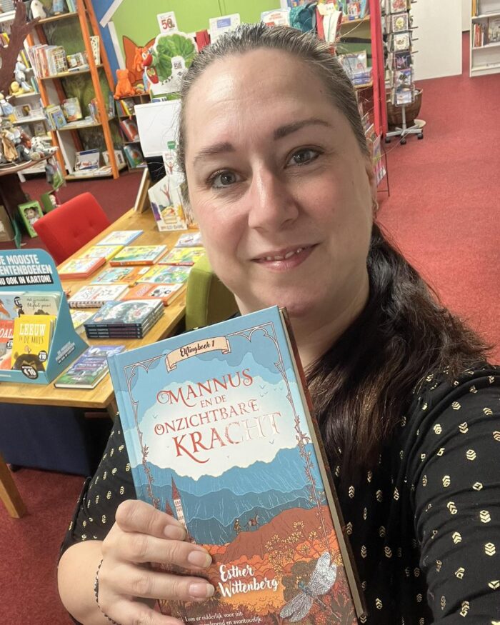 Boekentip: Mannus en de onzichtbare kracht Esther Wittenberg | Boekentip: Mannus en de onzichtbare kracht Esther Wittenberg |