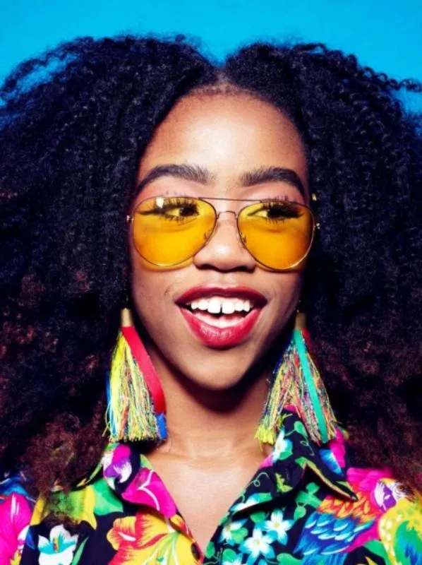 Scribble Yourself Feminist | 9780241347737 Scribble Yourself Feminist