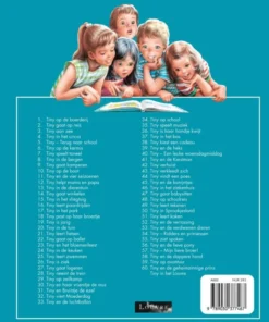 Alternative view of Tiny in het Louvre