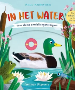In het water