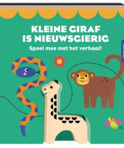 Kleine giraf is nieuwsgierig