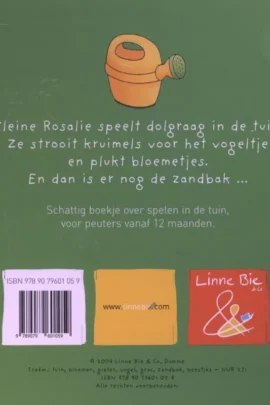 Alternative view of Kleine Rosalie speelt buiten