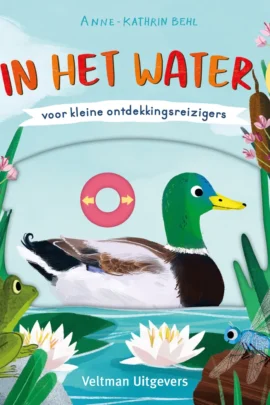 In het water