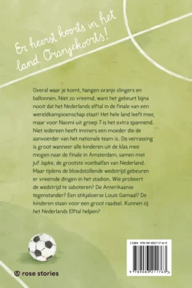 Alternative view of Mama is profvoetballer