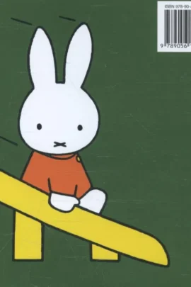 Alternative view of Nijntje in de speeltuin