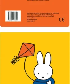 Alternative view of nijntje speelt buiten