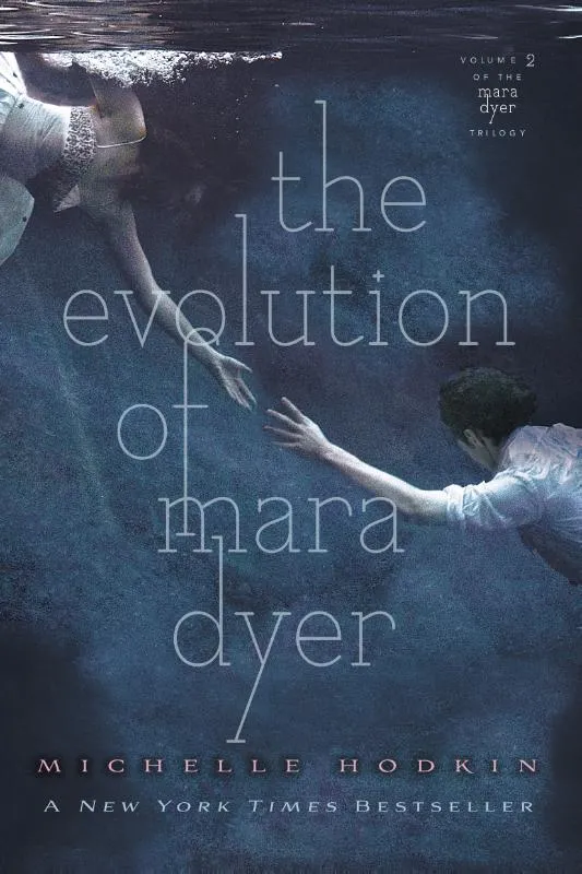 The Evolution of Mara Dyer | 9781442421806 The Evolution of Mara Dyer