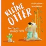 Kleine Otter hoeft geen speentje meer |