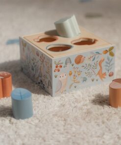 Alternative view of Little Dutch vormenstoof forest friends