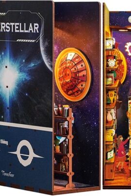 Book nook Interstellar