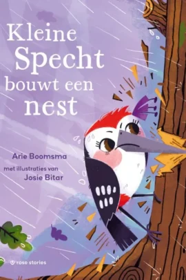Kleine Specht bouwt een nest