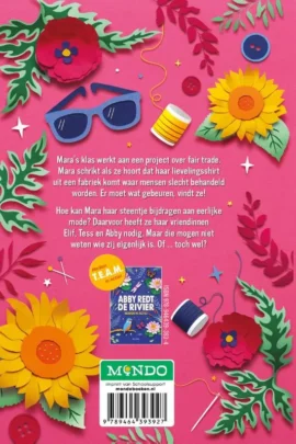 Alternative view of Mara's fair fashion