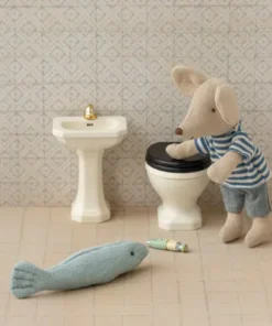 Alternative view of Bathroom sink