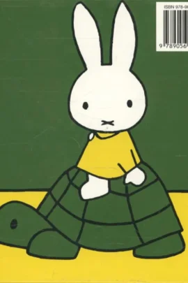 Alternative view of nijntje in de dierentuin op z'n Brabants