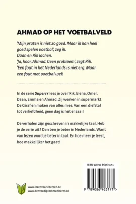 Alternative view of Ahmad op het voetbalveld