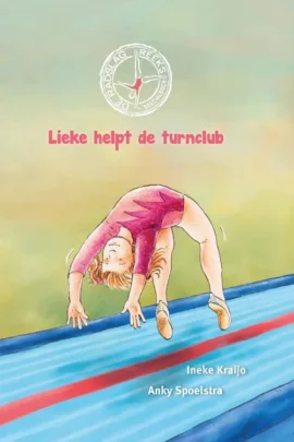 Lieke helpt de turnclub
