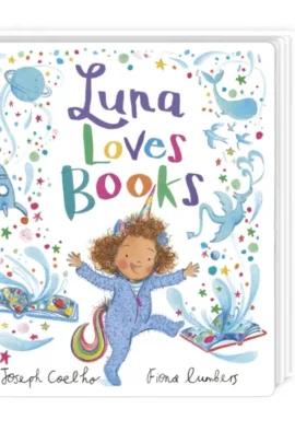 Luna Loves Books